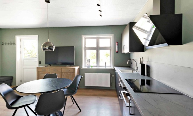 Akirkeby Apartamento | Holiday apartment with breakfast included