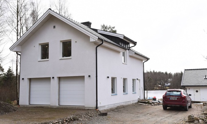 Boras Municipality Apartamento | Holiday apartment with a lake view near Borås | SE08046