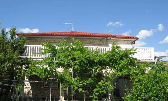 Barbat na Rabu Apartamento | Apartamento vacacional con terraza propia