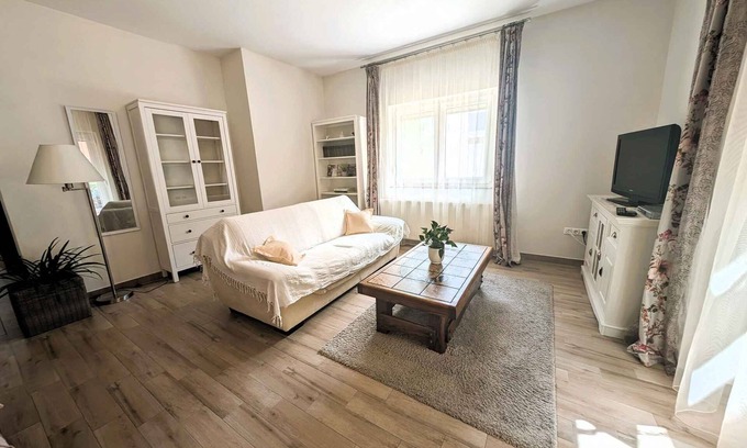 Zamardi Apartamento | Apartamento vacacional con internet en un lugar tranquilo