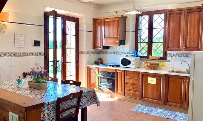 Torgiano Apartamento | Holiday apartment with community pool