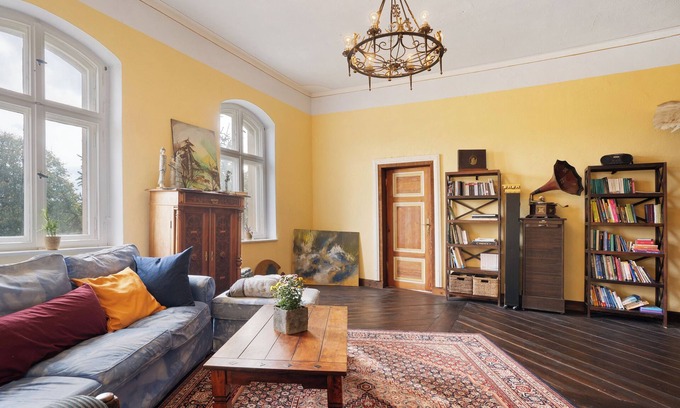Calau Apartamento | Apartamento vacacional 'Wohnen Im Alten Rittergut' con terraza privada, jardín privado y Wi-Fi