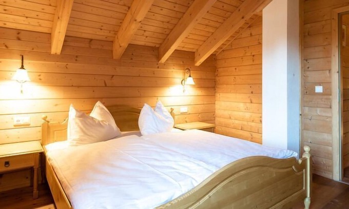 Frantschach-Sankt Gertraud Casa | Casa de vacaciones en Stefan in the Lavanttal con balcón