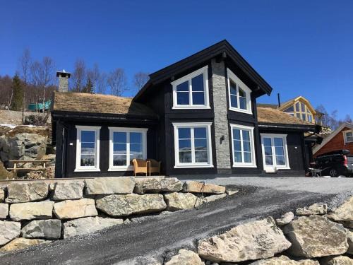 Sogndal Casa | Holiday cottage with 4 bedroom on 145m² in Sogndal