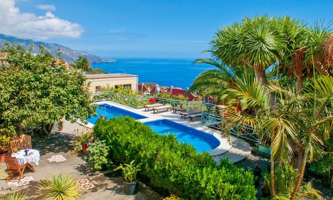 Brena Baja Cabaña | Casa rural con piscina compartida en Breña Baja