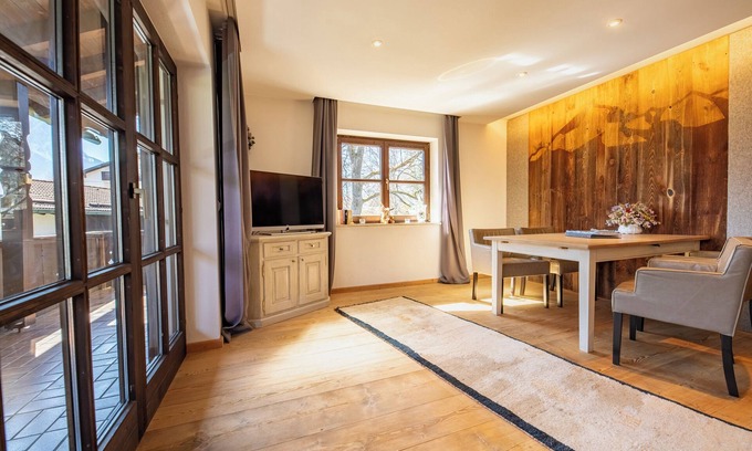 Garmisch-Partenkirchen Apartamento | Holiday apartment "Sonnenschein" in the heart of Garmisch-Partenkirchen