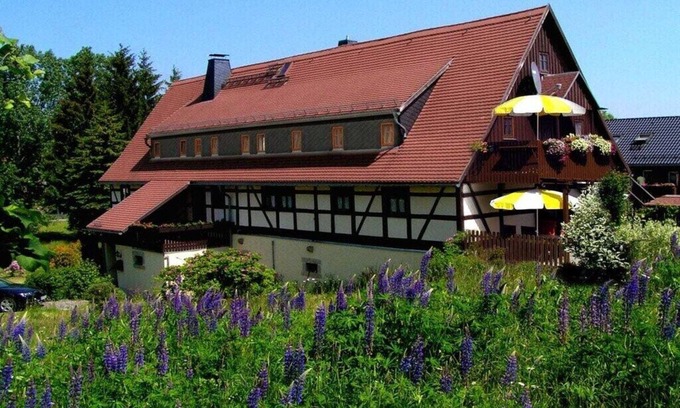 Ehrenberg Casa | Holiday apartment landhaus Sorgenfrei