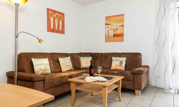 Kaltenhof Casa | Holiday home Seebär - Cozy holiday home close to the beach in Kaltenhof.