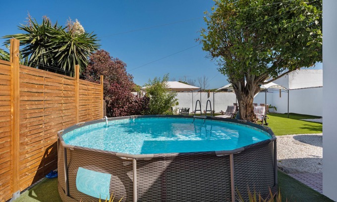 Los Gallos-Cerromolino Casa | Casa de vacaciones 'Limón Y Sal' con piscina privada, Wi-Fi y aire acondicionado