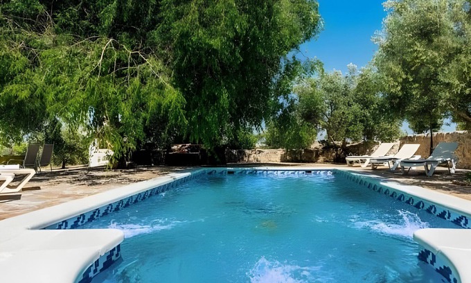 Alhama de Granada Casa | Casa de vacaciones 'Rica' con vistas a la montaña, Wi-Fi y aire acondicionado