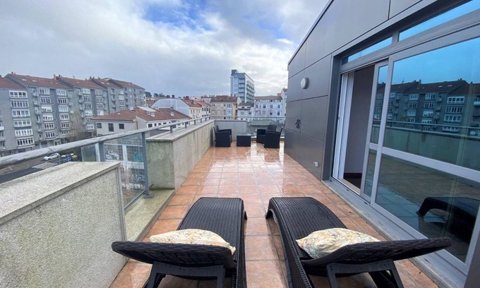 Santiago de Compostela Apartamento | Holiday apartment Santiago de Compostela for 1 - 6 persons with 3 bedrooms - Holiday apartment in on