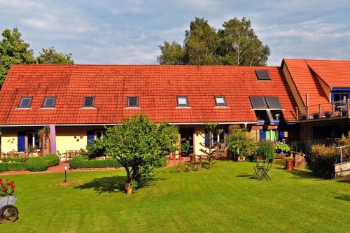 Kindwiller Apartamento | Holiday Farm by Red River with Indoor Pool