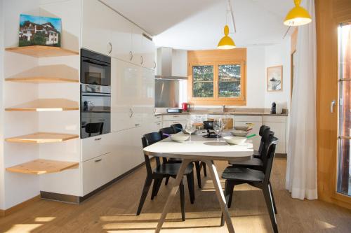 Lenzerheide Apartamento | Holiday flat for 6 people Sot Valos Lenzerheide centre