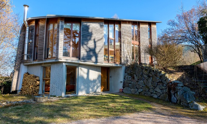 Luttenbach-pres-Munster Casa | Casa de vacaciones 'Kiwi' con vistas a la montaña, terraza privada y Wi-Fi
