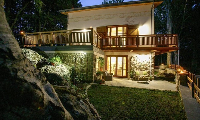 Abbadia San Salvatore Casa | Casa de vacaciones Abbadia San Salvatore para 1 - 10 personas con 5 dormitorios - Alojamiento de alt