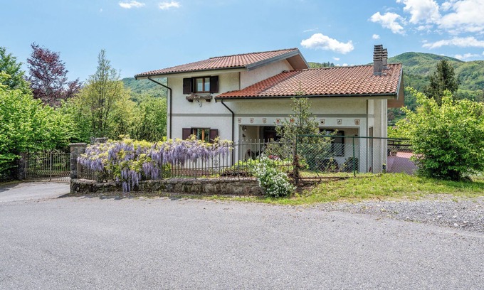 Campo Tizzoro Casa | Casa de vacaciones 'Lolli' con terraza privada, jardín privado y Wi-Fi