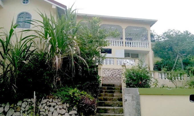 Epworth Casa | Holiday Hideaway- Ocho Rios