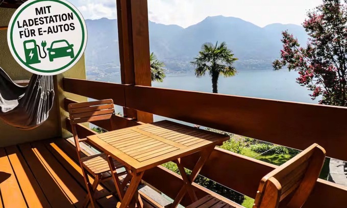 Minusio Casa | Holiday house Brione sopra Minusio for 1 - 5 persons with 2 bedrooms - Row house