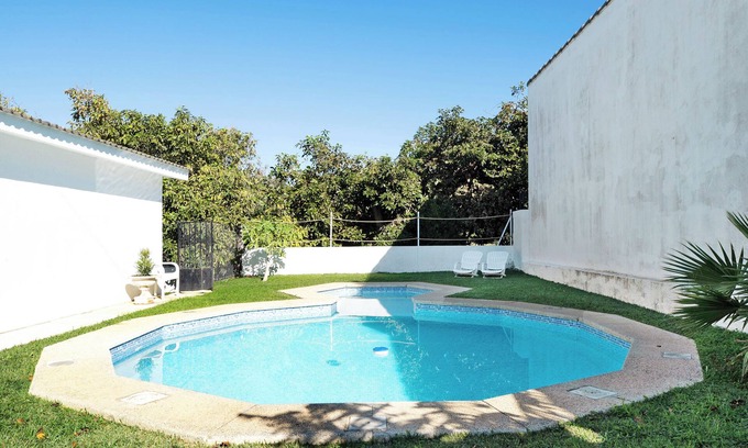 Barrio Nuevo Casa | Casa de vacaciones 'Villa Disfrutones' con piscina privada, terraza y jardín
