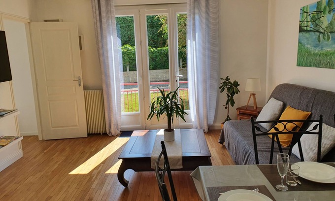 Saint-Ouen-de-Mimbre Casa | casa de vacaciones sin vecinos y a 5 minutos del centro de fresnay
