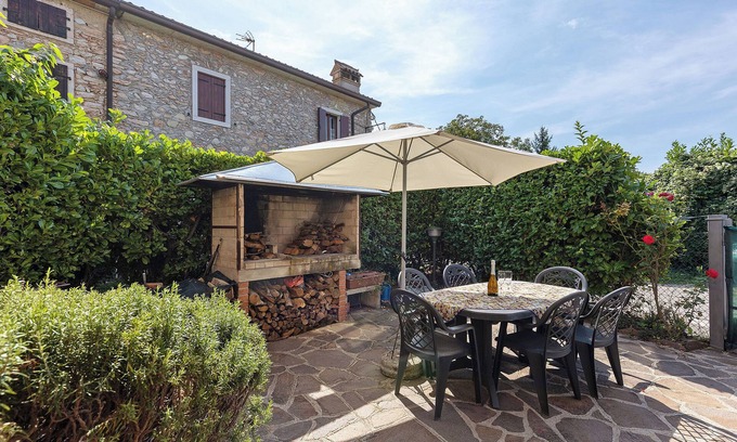 San Zeno di Montagna Casa | Casa de vacaciones 'Villetta Singola' con vistas al lago, terraza privada y Wi-Fi