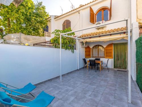 Santiago de la Ribera Casa | Holiday Home Carpa by Interhome