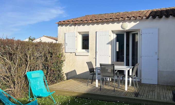 Le Chateau-d'Oleron Casa | Casa de vacaciones "52 Amareyeurs" cerca del mar con piscina compartida