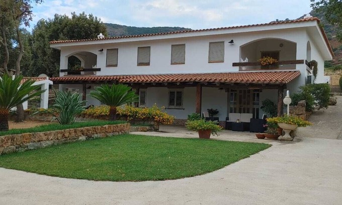Tertenia Apartamento | HOLIDAY HOME 2 MINUTES BEAUTIFUL BEACHES OF MARINA di TERTENIA