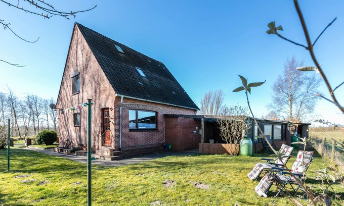 Offenbuttel Casa | Casa de vacaciones 'Am Nord-Ostsee-Kanal' con vistas al lago, terraza compartida y Wi-Fi