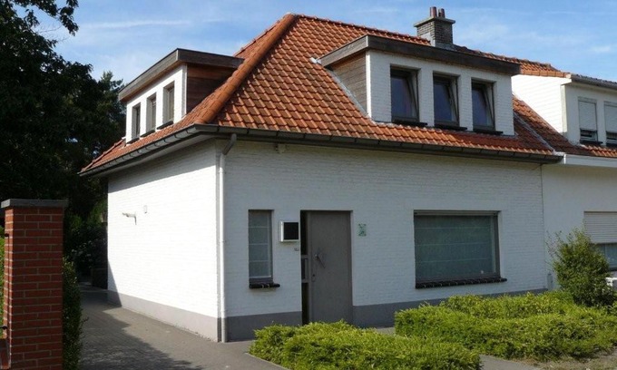Wachtebeke Casa | Holiday Home and Office Domisi'l