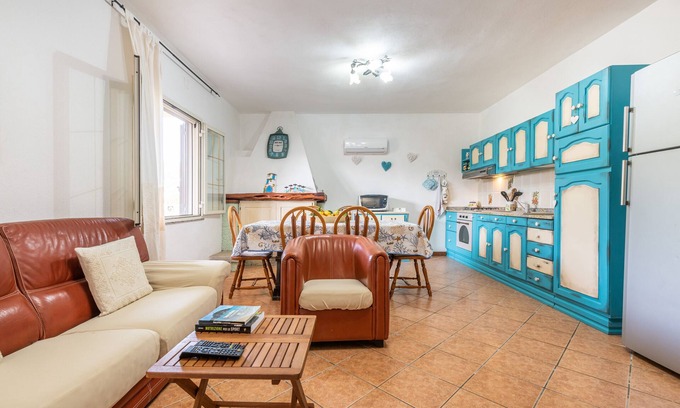 Domus de Maria Casa | Casa de vacaciones "Appartamento Immerso Nel Verde" con vistas a la montaña, jardín privado y Wi-Fi