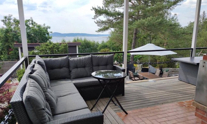 Uddevalla Municipality Casa | Holiday home at the Byfjorden