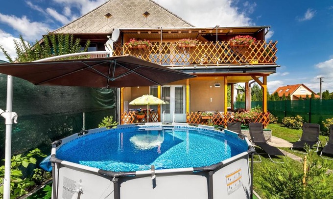 Balatonkeresztur Casa | Holiday Home Berek by Interhome
