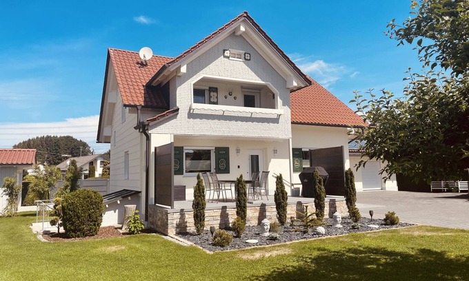Unterallgau Casa | Casa de vacaciones "Bezauberndes Gästehaus" con terraza y Wi-Fi