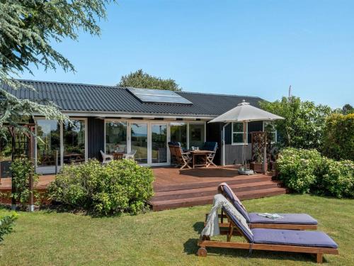 Bøjden Casa | Holiday Home Bisera - 150m from the sea by Interhome