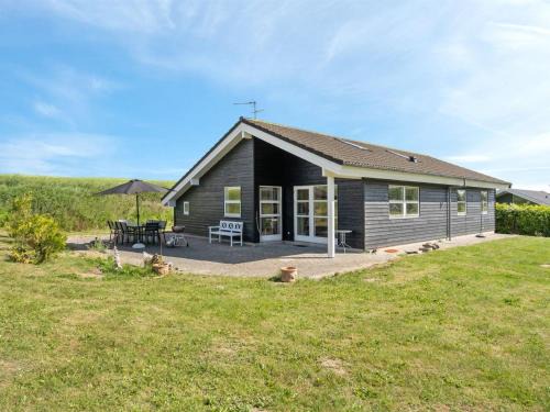 Knebel Casa | Holiday Home Bitha - 400m from the sea by Interhome