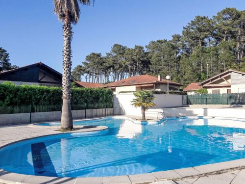 Capbreton Casa | Holiday Home Bosquet aux Ecureuils by Interhome