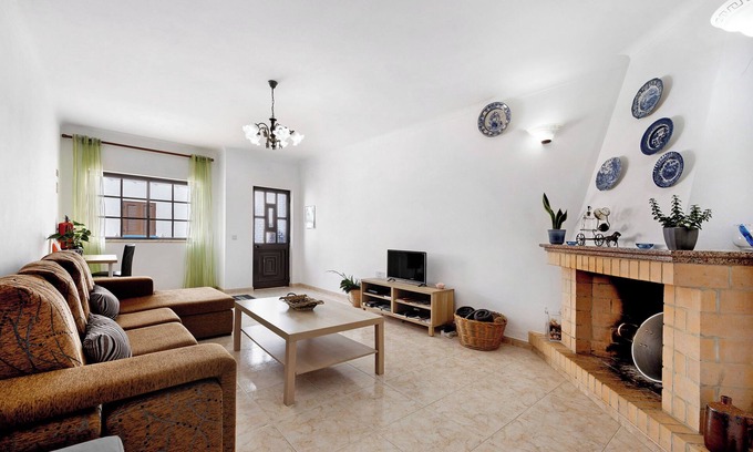 Raposeira Casa | Casa de vacaciones 'Brita' con terraza privada, balcón y Wi-Fi