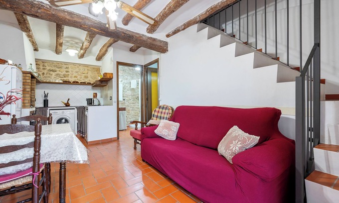 Tivissa Casa | Casa de vacaciones 'Ca La Llum' con vistas a la montaña, terraza privada y Wi-Fi