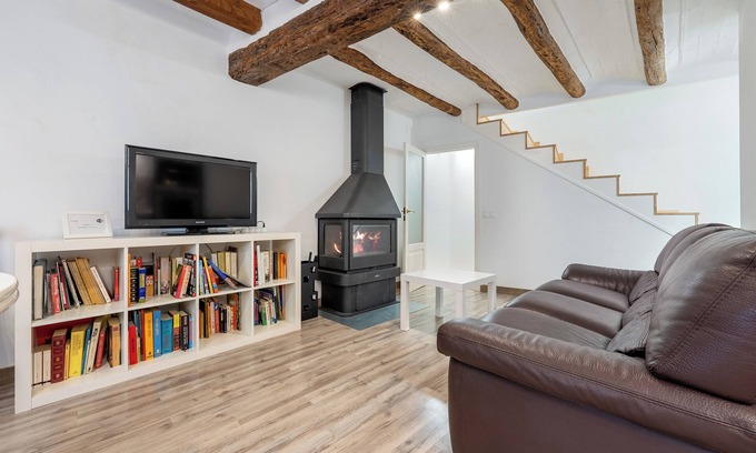 Tivissa Casa | Casa de vacaciones 'Ca Miquel' con Wi-Fi y aire acondicionado