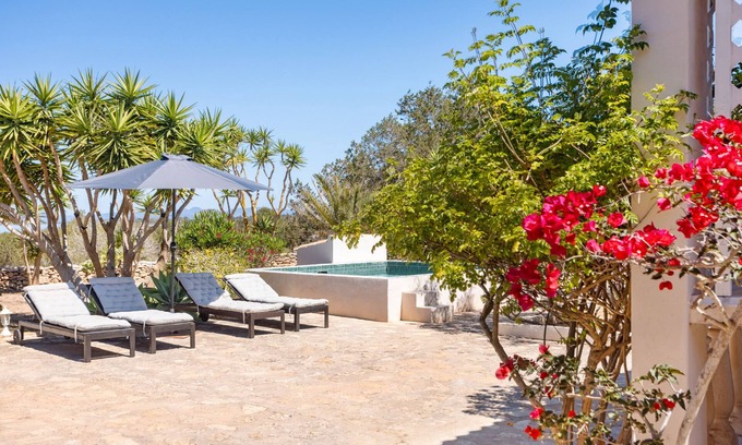 Formentera Casa | Casa de vacaciones 'Can Mussenya' con terraza privada, Wi-Fi y aire acondicionado