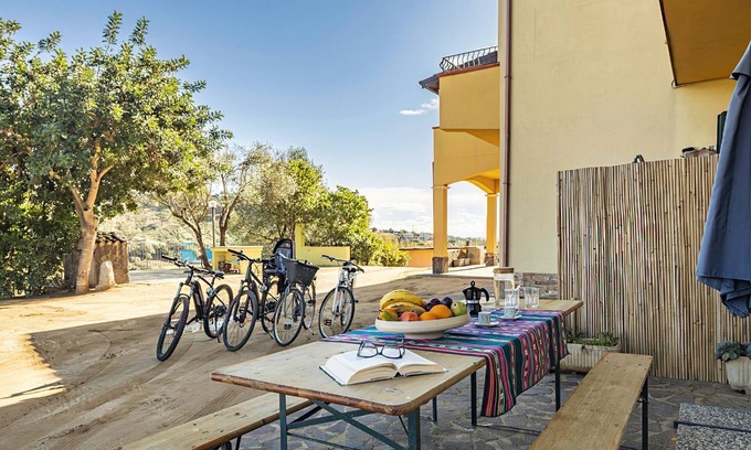 Bari Sardo Casa | Casa de vacaciones "Casa Aurora con Giardino" con terraza privada y Wi-Fi