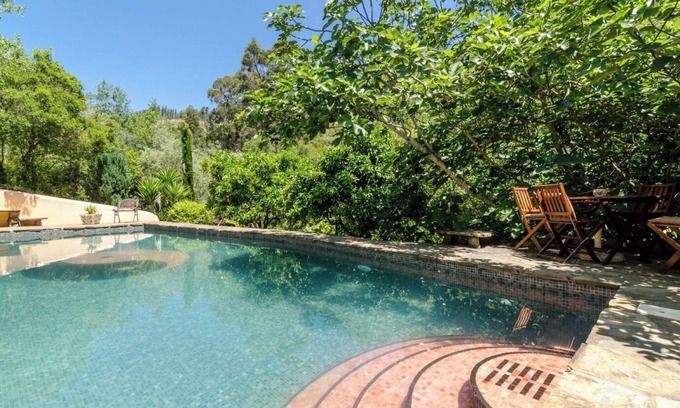 Baiona Casa | Casa de vacaciones 'Casa Cisne - Selão Da Eira' con vistas al lago, piscina compartida y Wi-Fi