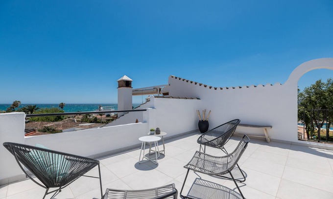 Urbanizacion Costabella Casa | Casa de vacaciones 'Casa Linda' con vistas al mar, Wi-Fi y aire acondicionado