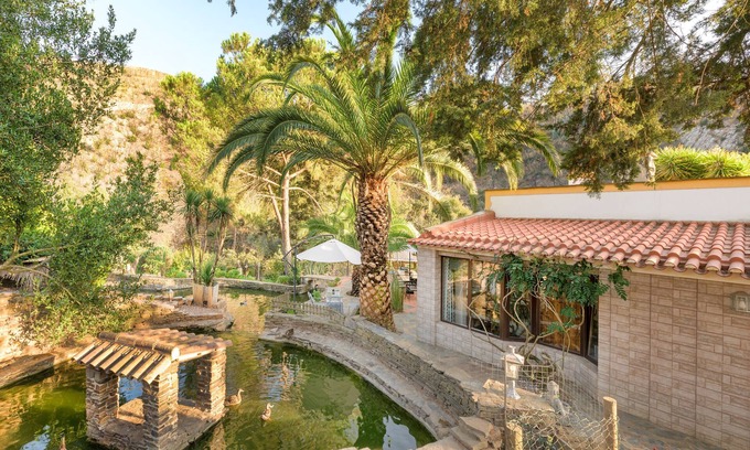 Baiona Casa | Casa de vacaciones 'Casa Lago - Selão Da Eira' con vistas al lago, piscina compartida y Wi-Fi