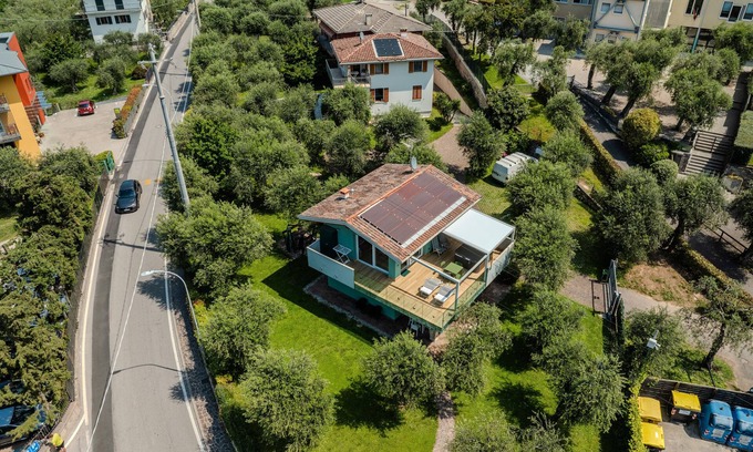 Malcesine Villa | Casa de vacaciones Casa Titi con vistas al lago, jardín, terraza privada y Wi-Fi