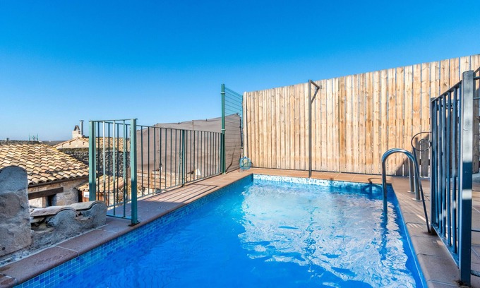 Claravalls Casa | Casa de vacaciones 'Casabras' con piscina privada, Wi-Fi y aire acondicionado