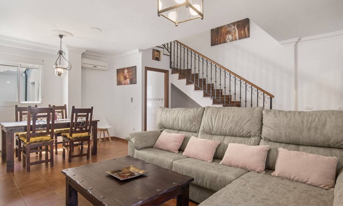 Ronda Casa | Casa de vacaciones 'Cherie' con piscina privada, Wi-Fi y aire acondicionado