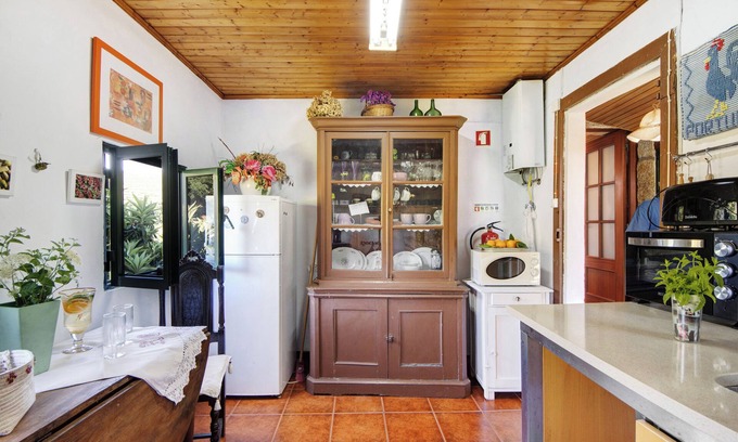 Santa Marta de Penaguiao Casa | Holiday Home 'Countryside House For Nature Lovers' with Mountain View and Air Conditioning