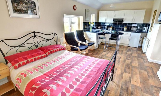 Cwmduad Casa | Holiday Home Cwmduad by Interhome